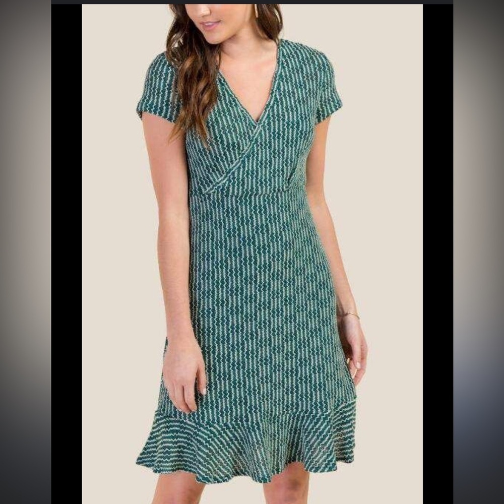 Francesca's Mi ami crochet Knit dress